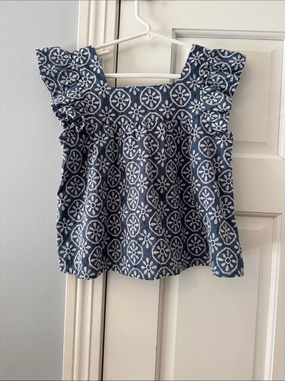 Nordstrom Navy Blue Printed Flutter Sleeve Top